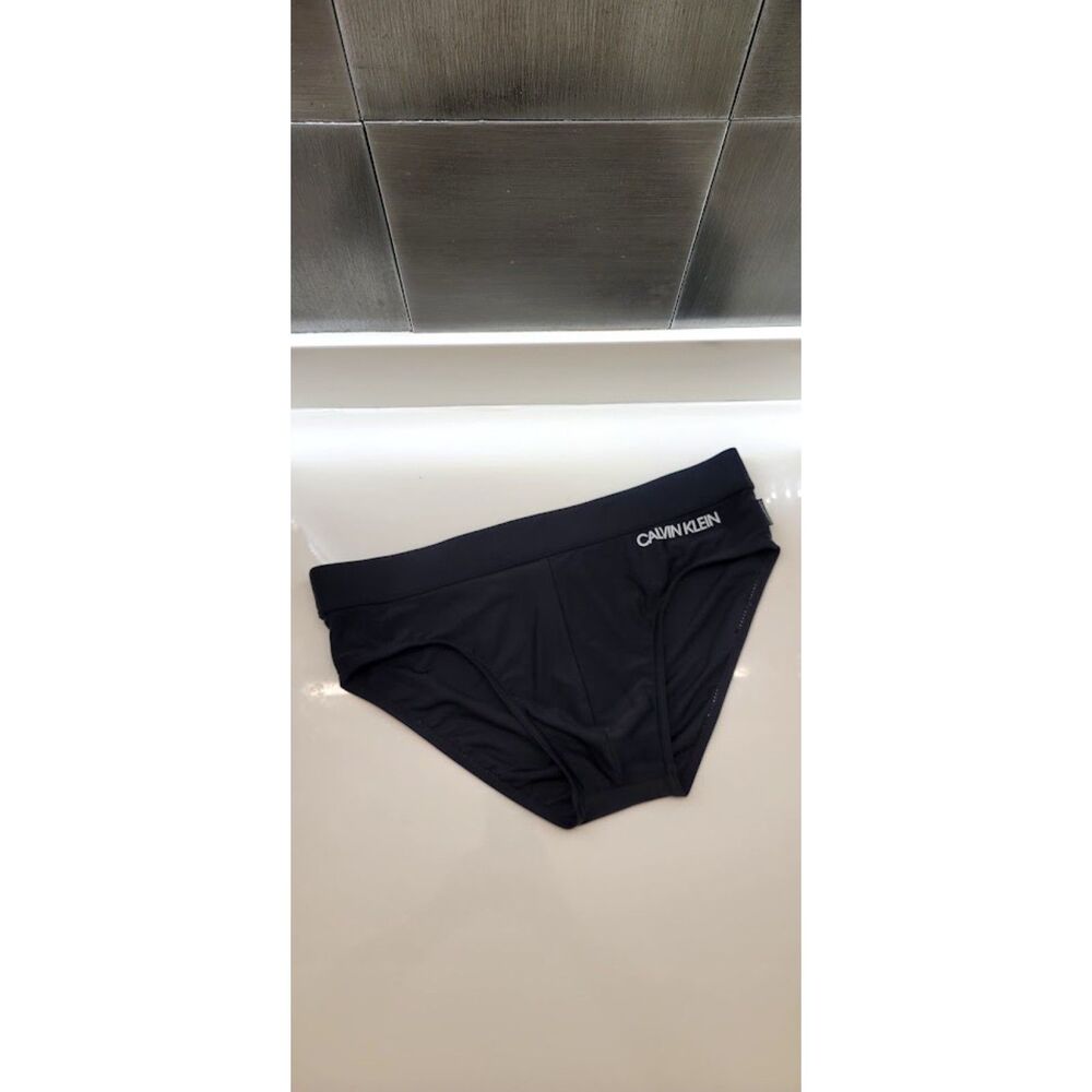 Calvin Klein Swim Brief Men's M Black CK Logo Low Rise Bikini PoolParty Swimwear